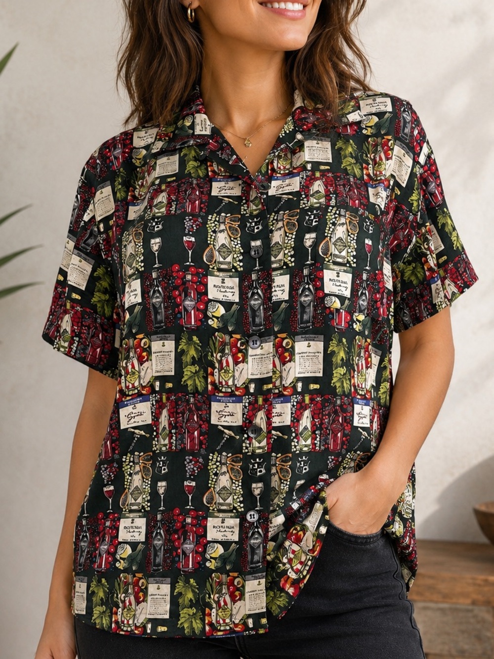 100% silk Vintage Nicole Miller novelty wine print short sleeve button-down S